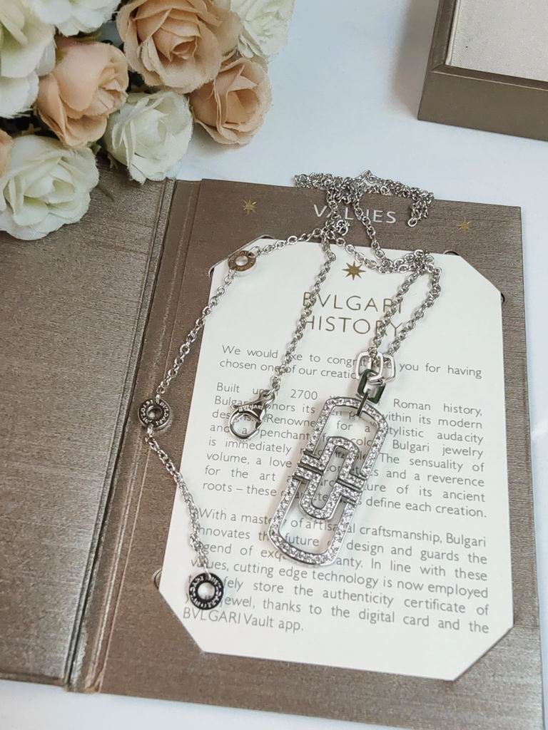 Bvlgari necklace lyh15